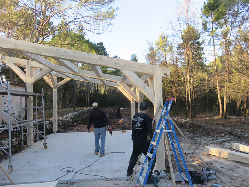 Extension de garage en bois à Saint-Laurent-du-Var